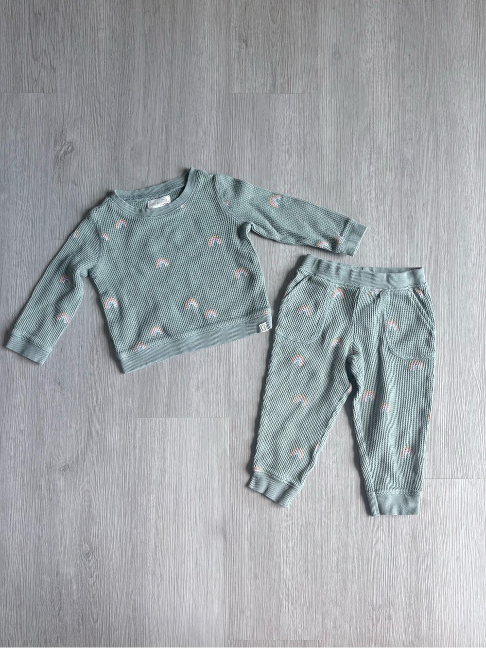 NWOT Little Planet Rainbow Outfit- Size 18M